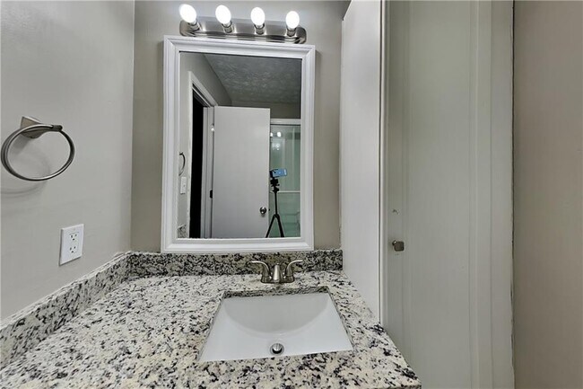 Building Photo - 4462 Old Mabry Pl