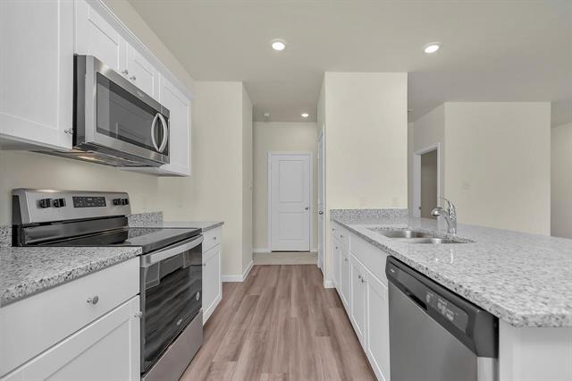 Building Photo - 1617 Escondido Dr