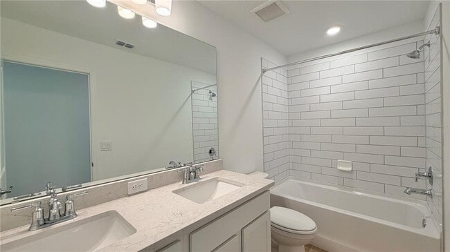 Building Photo - 11523 Harborview St