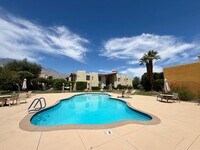 Building Photo - AVAILABLE NOW!! 1 Bedroom 1 Bathroom Condo in Palm Springs!