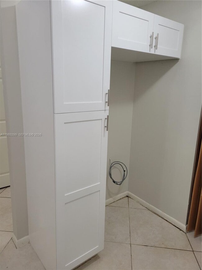 Building Photo - 3621 SW 69th Terrace