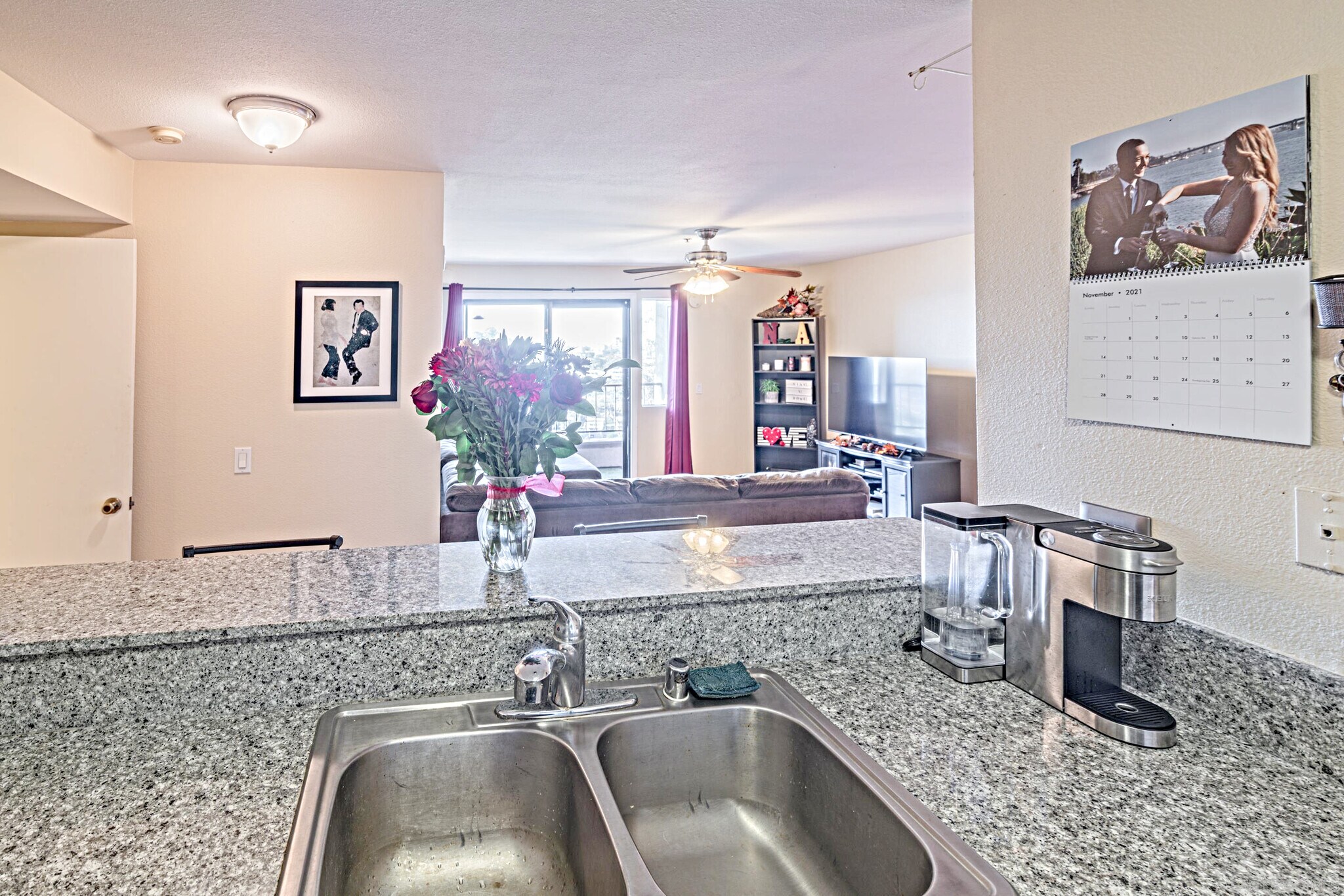 Building Photo - 5985 Dandridge Ln