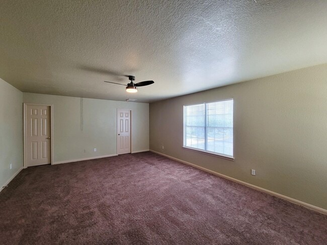 Building Photo - 21807 Aspen Mist Ln