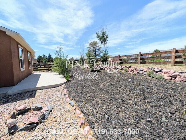 Building Photo - 12252 Point Reyes Dr