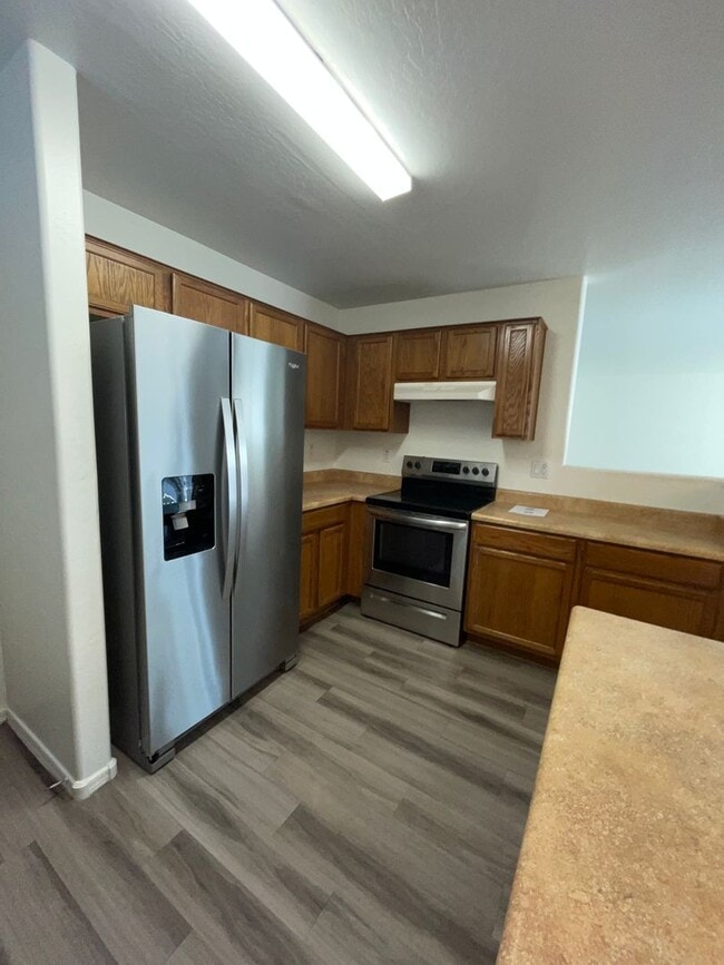 Building Photo - 5707 S 31st Dr