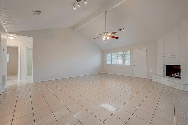 Building Photo - 1514 Jo Ann Ln