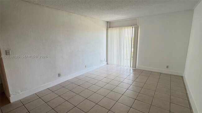 Building Photo - 4550 NW 9th St