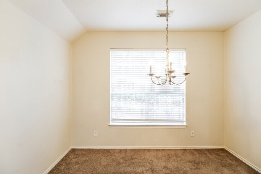 Building Photo - 26900 Armor Oaks Dr