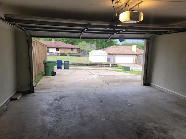 Building Photo - 110 La Fawn Cir