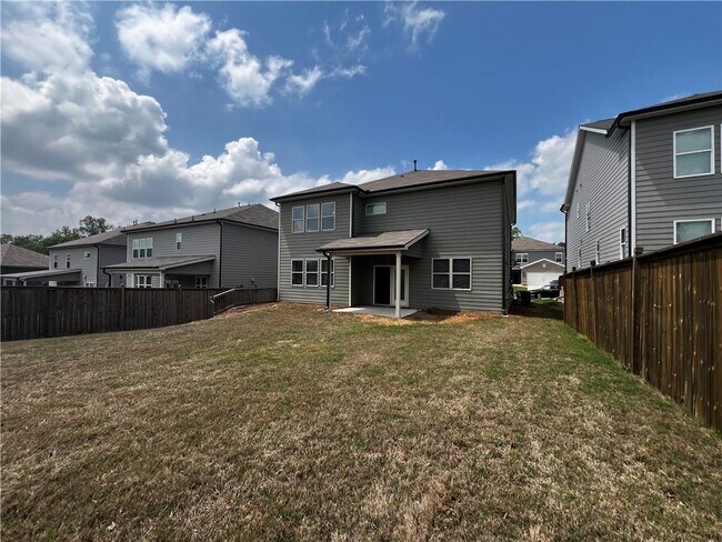 Building Photo - 3339 Fall Branch Ln