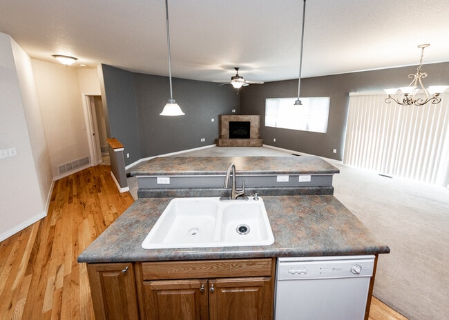 Building Photo - 5607 University Village View