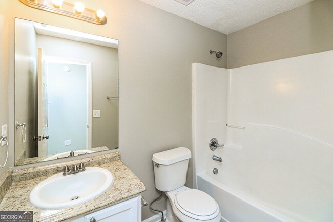 Building Photo - 4631 Glider Cir