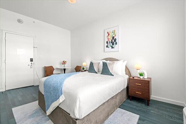 Primary Photo - 1700 Alton Rd