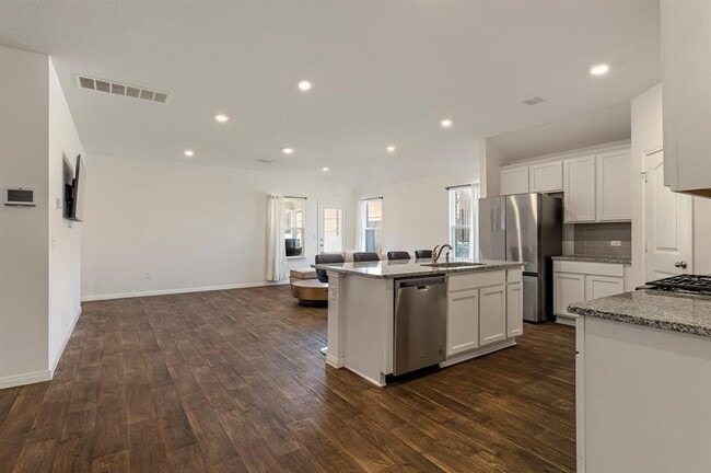 Building Photo - 19601 Abigail Fillmore Rd