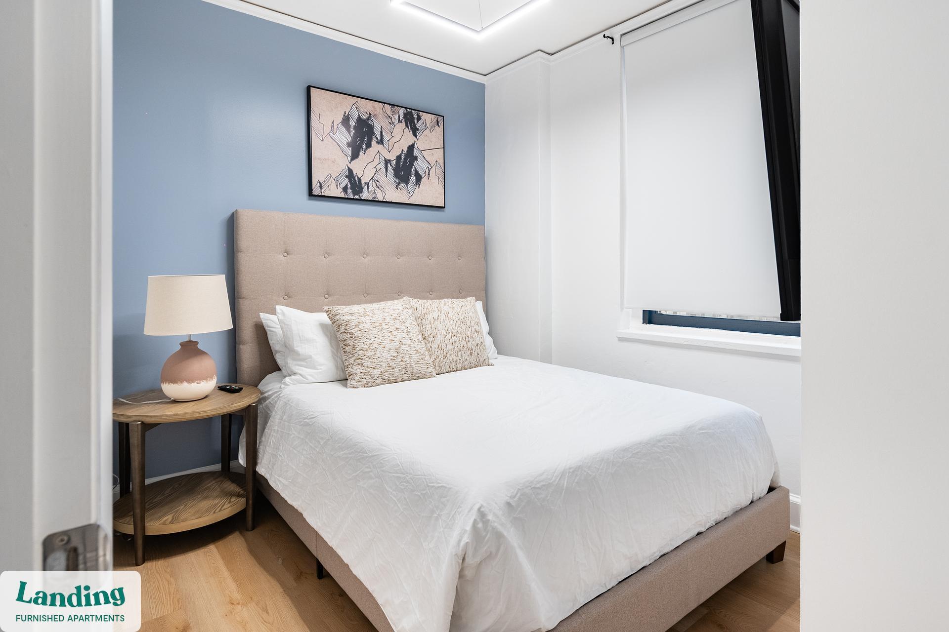 Building Photo - 933 McGee St