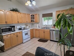 Building Photo - 22965 Oxnard St