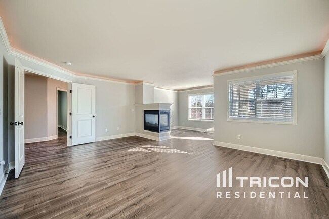 Building Photo - 4316 68th Ave Ct W