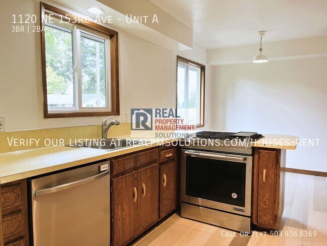 Building Photo - 1120 NE 153rd Ave