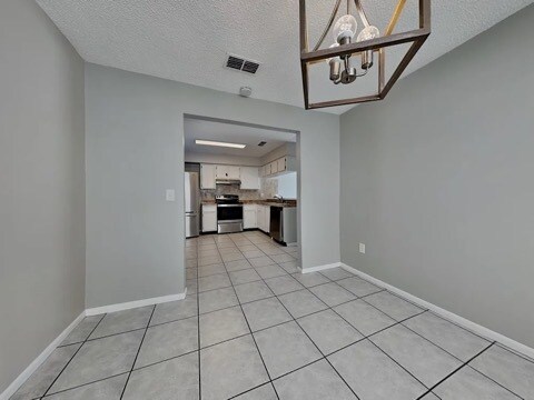 Building Photo - 2365 Coolridge Dr