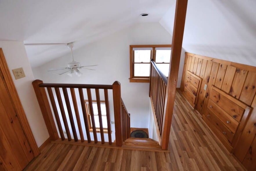 Building Photo - 321 Christian Hill Rd