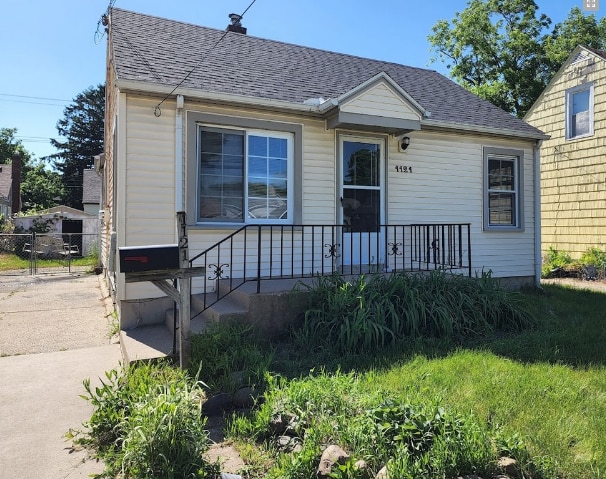 Building Photo - 1121 Hapeman St