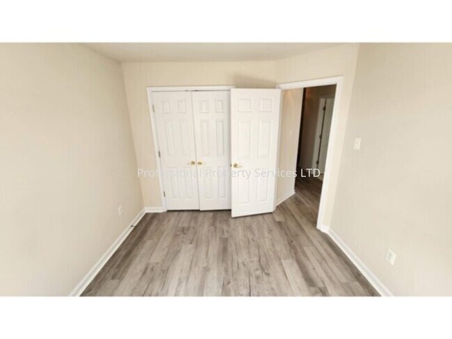 Building Photo - Price Correction! Luxury Townhome In The Villages Of Urbana
