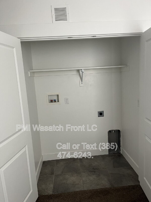Building Photo - 5033 W Daybreak Pkwy