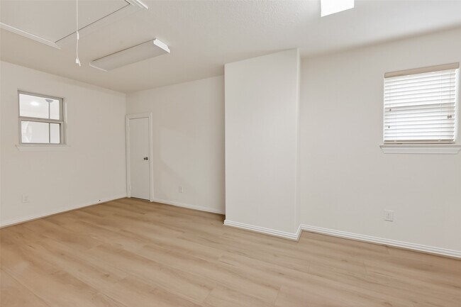 Building Photo - 14447 Kingston Cove Ln