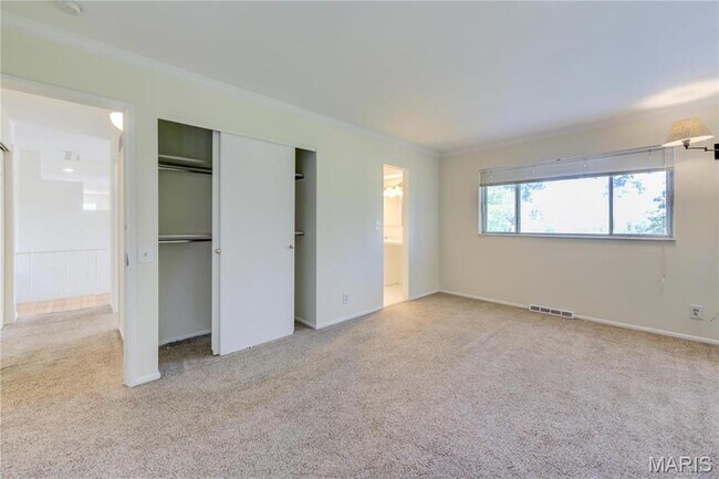 Building Photo - 1219 Blairshire Dr