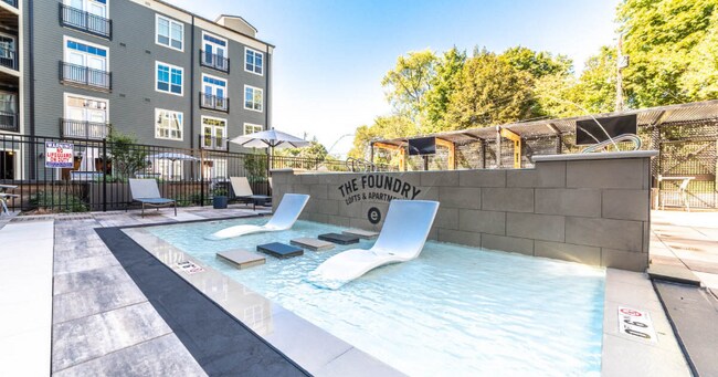 Building Photo - 1028 N Eddy St