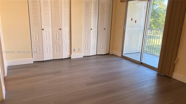 Building Photo - 200 SW 132nd Way