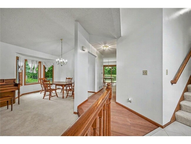 Building Photo - 2522 Windsor Ln
