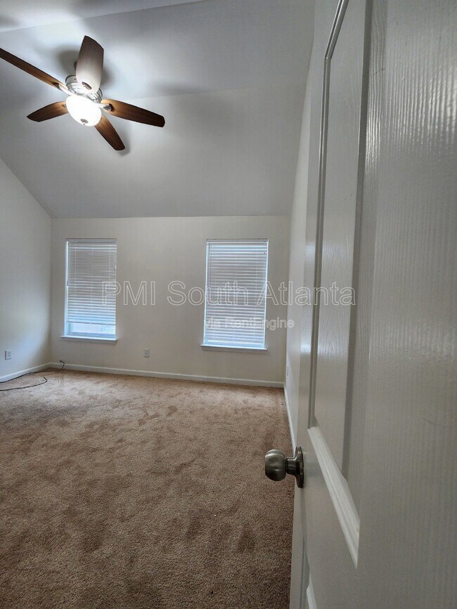 Building Photo - 2551 Wrangler Dr
