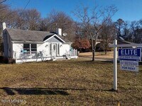 Building Photo - 105 Butler Blvd