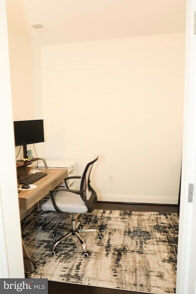 Building Photo - 1111 Oronoco St