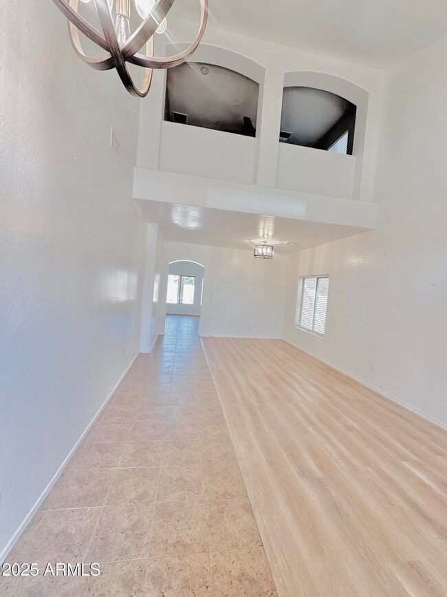 Building Photo - 3288 W Mineral Butte Dr