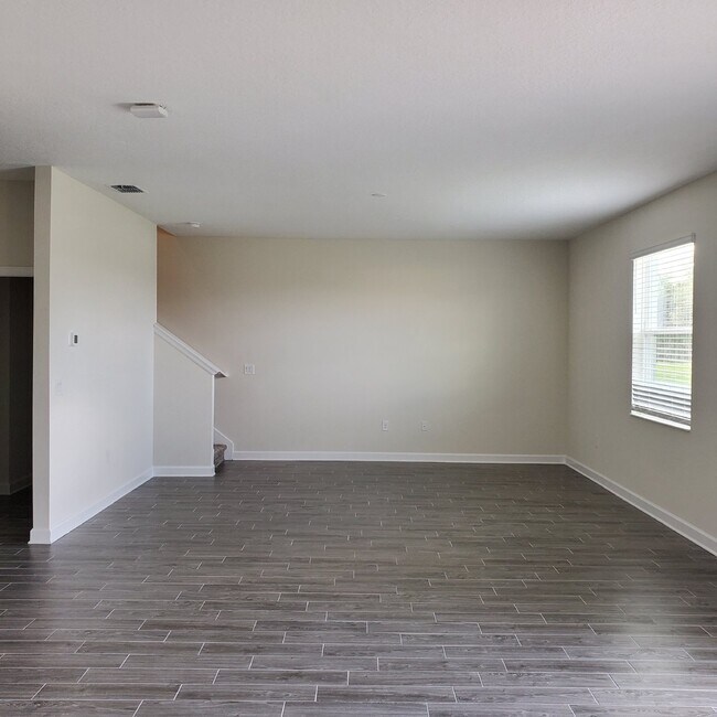 Building Photo - 4 Bedroom House in Soltera Springs