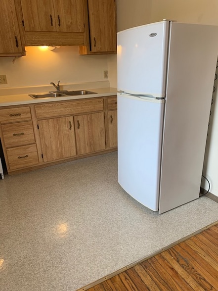 Building Photo - 123 W Nittany Ave