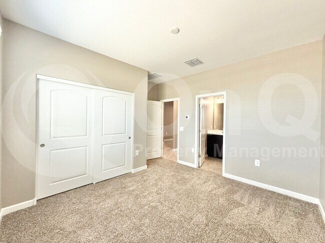 Building Photo - 30932 W Verde Ln