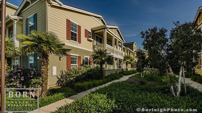 Building Photo - 643 Turnbuckle Dr
