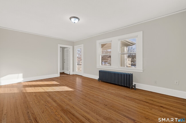 Building Photo - 1172 New Britain Ave