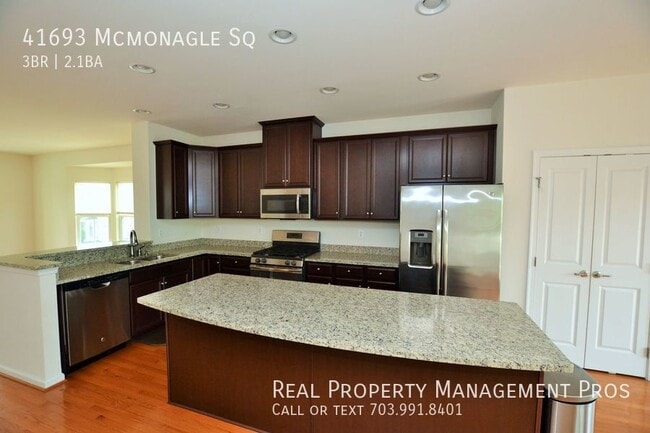 Building Photo - 41693 McMonagle Square