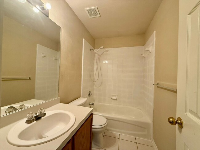 Building Photo - 9526 Vallecito Mesa