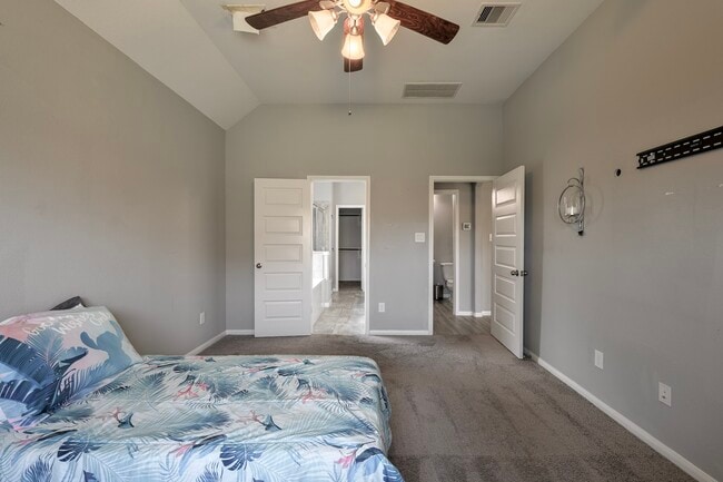 Building Photo - 23807 Brenta Valley Dr