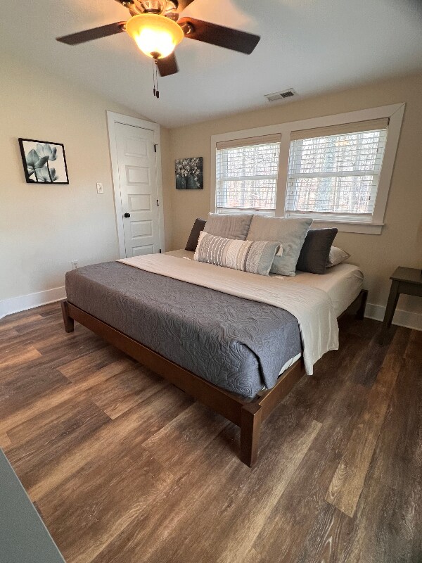 Building Photo - 42085 Sweet Spring Ln