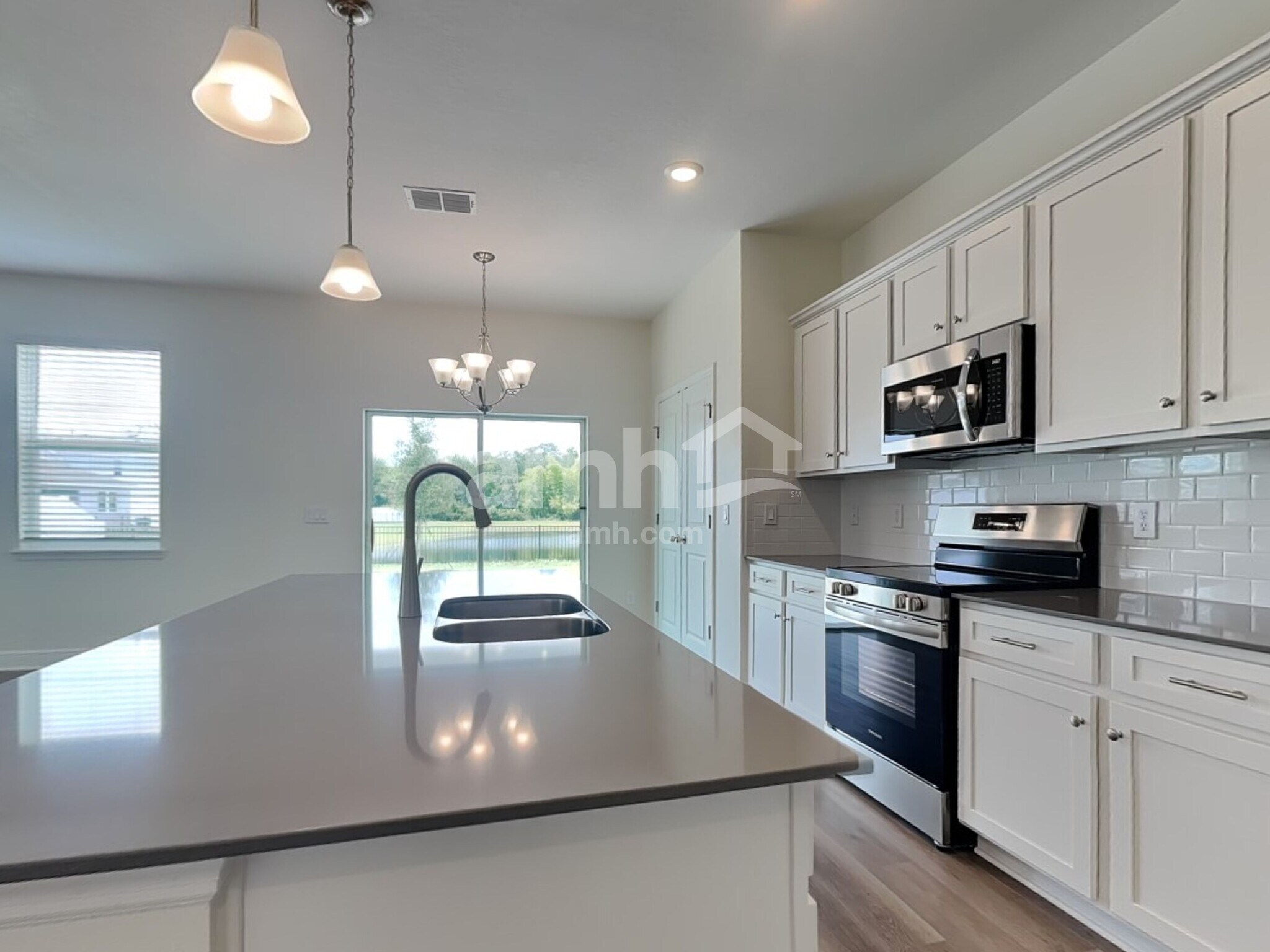 Building Photo - 1264 Heavenly Dr