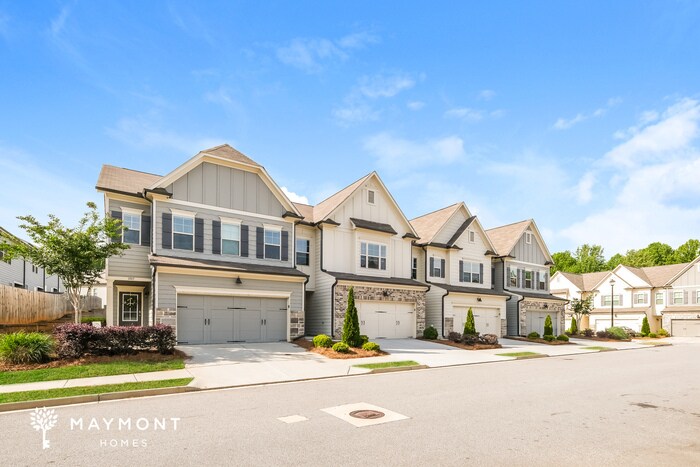 Building Photo - 1015 Smoky Mountain Springs Ln