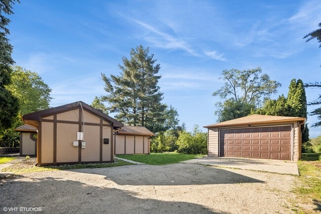 Building Photo - 2897 87th St