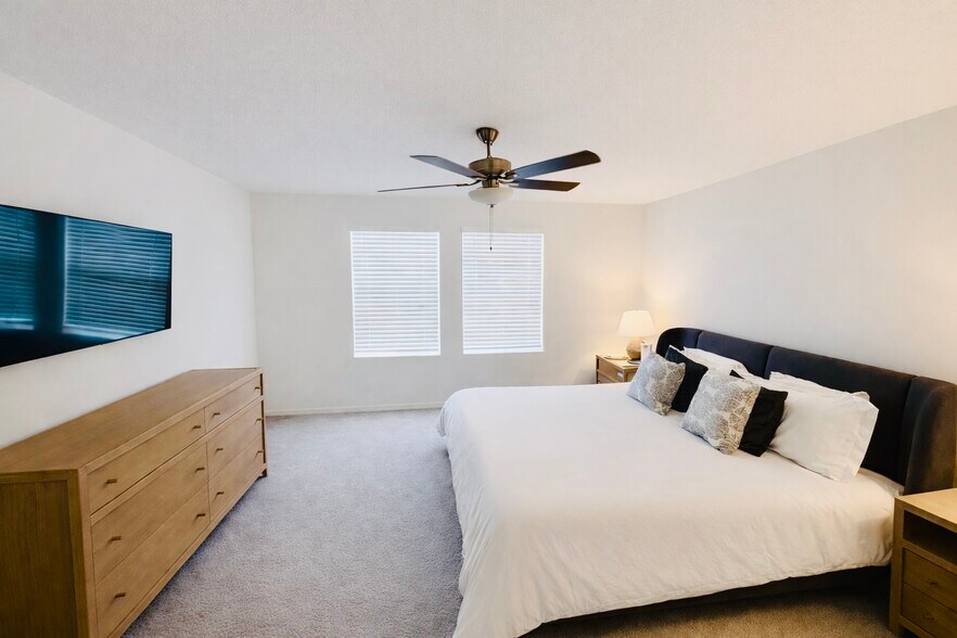 Building Photo - 4545 Tuscan Loon Dr