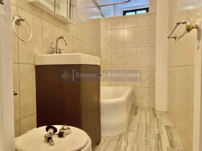 Floorplan - 213 Bennett Avenue